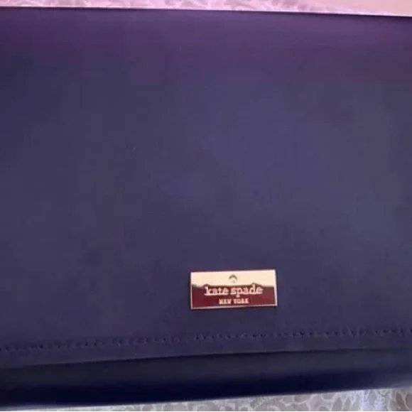 Kate Spade Clutch♠️ - Picture 2 of 2